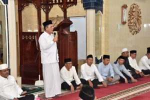 Kunker_ke_Karimun,_Direksi_BRK_Syariah_Lanjutkan_Safari_Ramadan_Bersama_Pemprov_Kepri_dan_Berikan_Bantuan_CSR_8